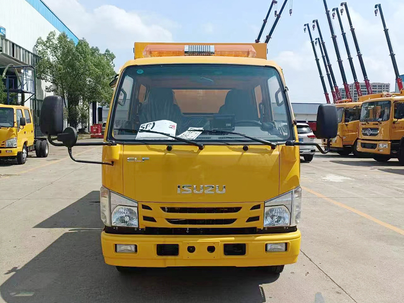 五十鈴雙排藍(lán)牌1000方救險車(chē)（便攜）