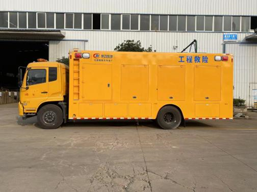 東(dōng)風(fēng)天錦4000方排水(shuǐ)車(chē)（便攜）