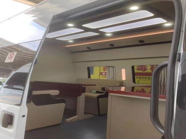 福特新世代V348指揮車(chē)方案