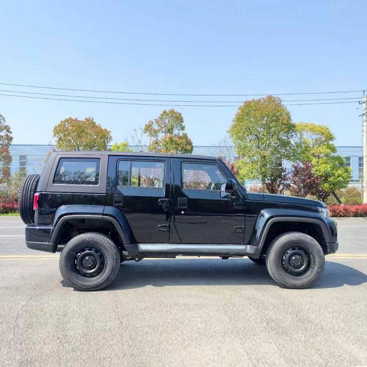 北(běi)汽福田4驅越野指揮車(chē)