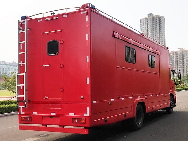 東(dōng)風(fēng)天錦餐車(chē)