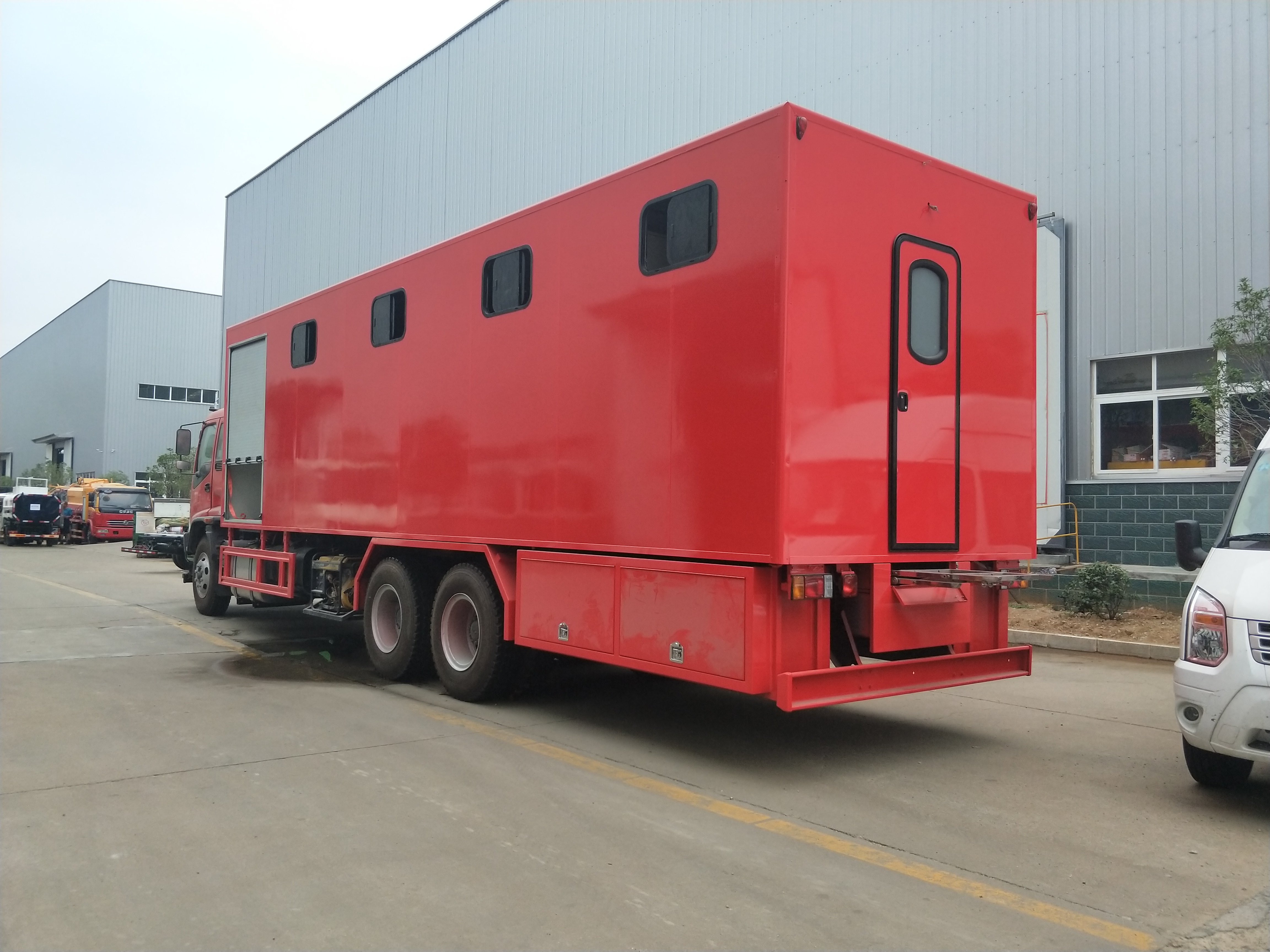 五十鈴後雙橋淋浴車(chē)