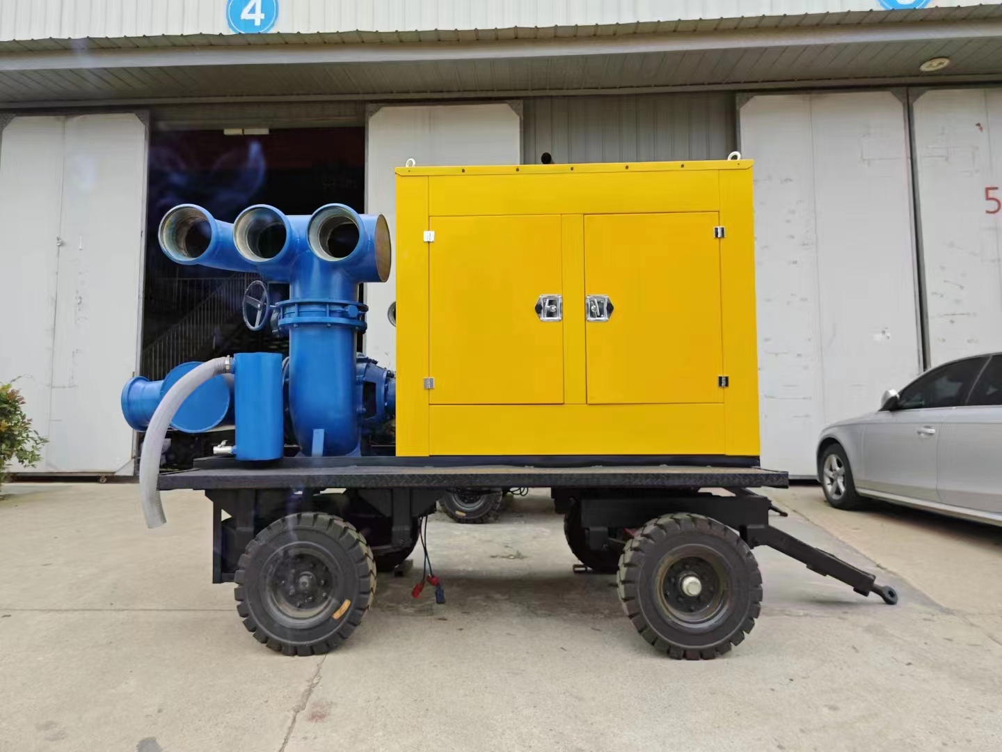 拖挂式柴油泵車(chē)300至1500方