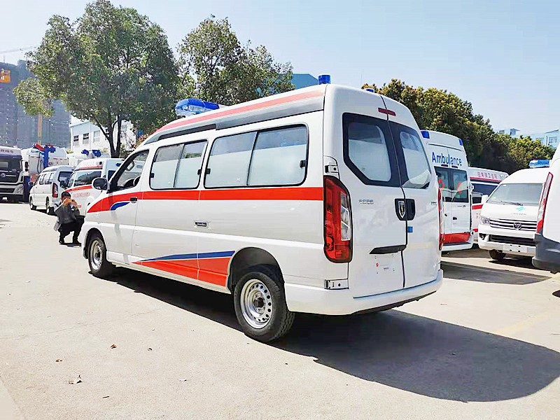 金(jīn)杯海(hǎi)獅王救護車(chē)