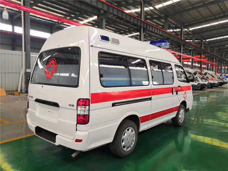 金(jīn)杯海(hǎi)獅120救護車(chē)