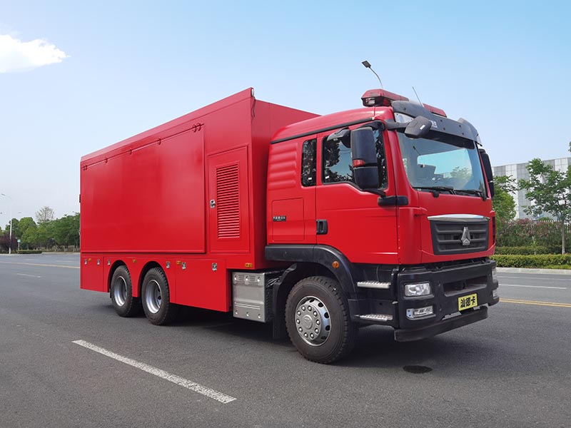 汕德卡器(qì)材裝備車(chē)